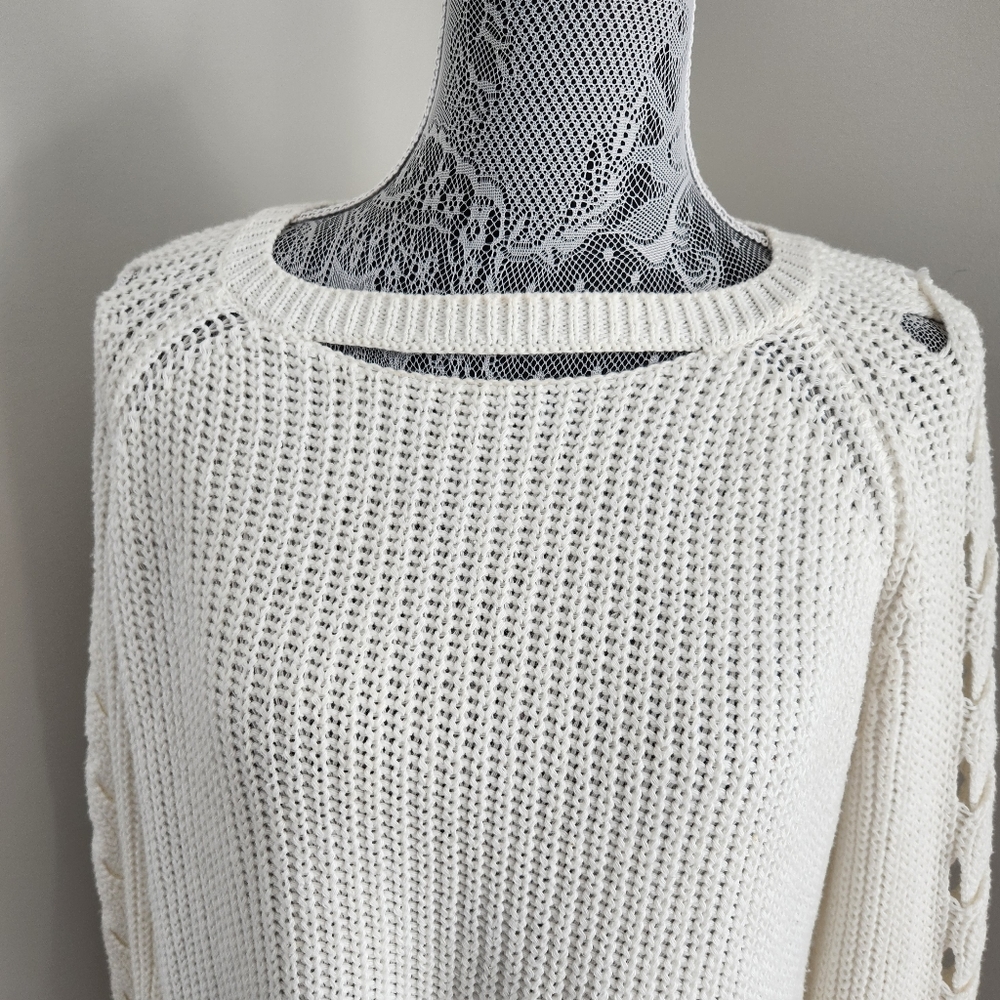 Altar'd State Sweater - Picture 7 of 9